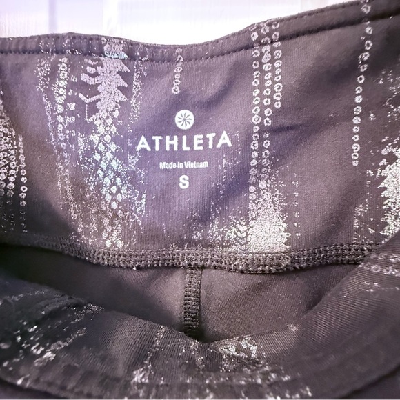 Athleta Black and Silver Cropped Leggings - Picture 8 of 10